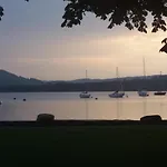 Casa de hóspedes New Hall Bank 4*