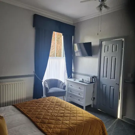 New Hall Bank 4*