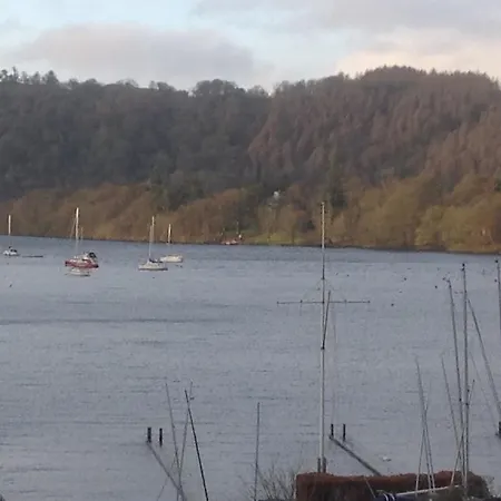 בית הארחה New Hall Bank