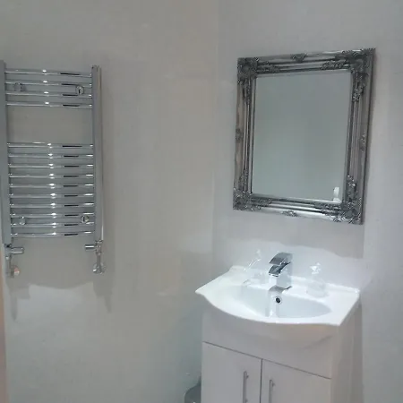 New Hall Bank 4*