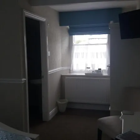 Pensionat New Hall Bank 4*